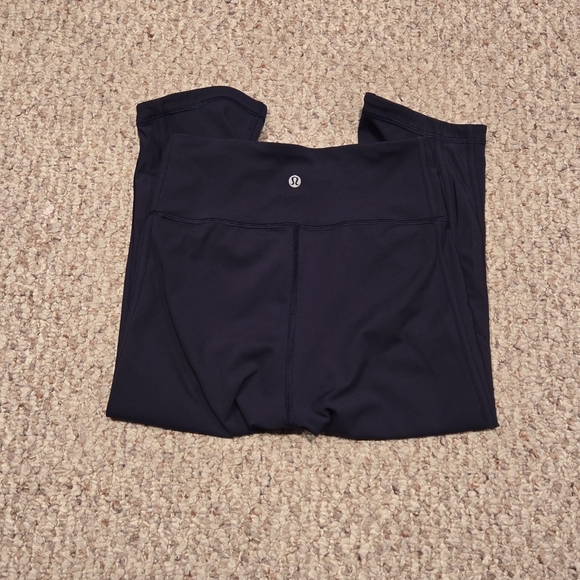 Lululemon Capris Navy Blue Leggings Women's Size 4 - Picture 1 of 6